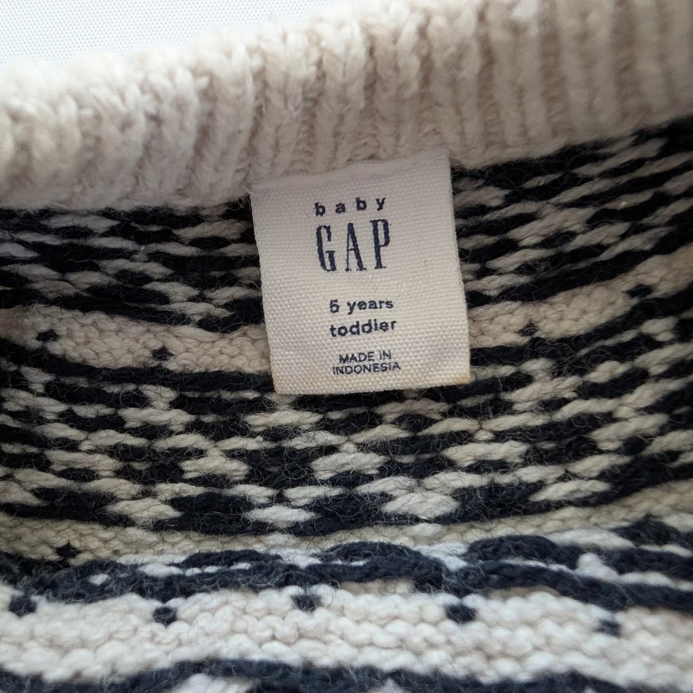GAP Toddler Crew Neck Knit Sweater With Fair Isle Pattern